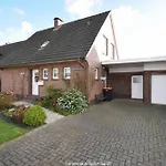 Haus Roter In Hooksiel بيت للعطل *