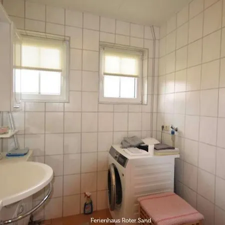 Haus Roter In Hooksiel Schillig