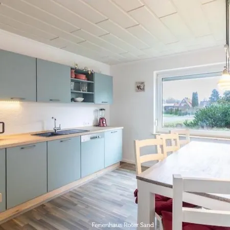 Haus Roter In Hooksiel *