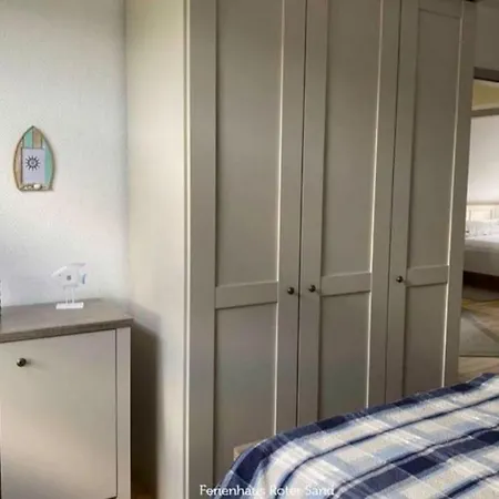 Haus Roter In Hooksiel بيت للعطل *