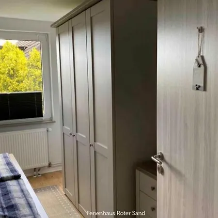 Haus Roter In Hooksiel بيت للعطل شيلينغ