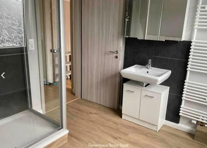Haus Roter In Hooksiel *